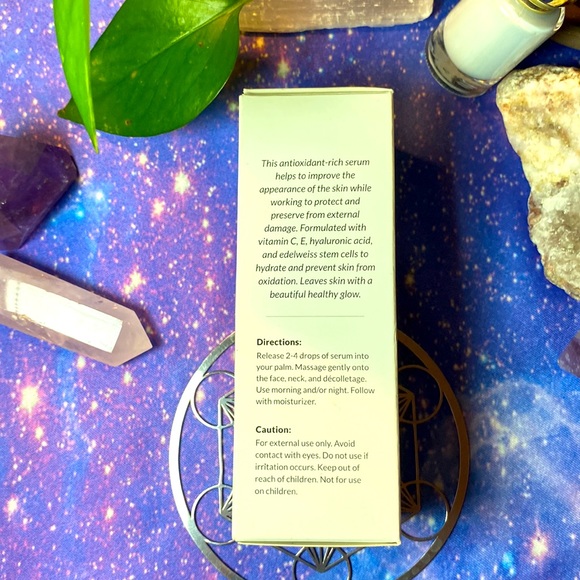 4/$50 or 2/$30 Scentuals Vitamin C Serum+ Hyaluronic Acid & Edelweiss Stem Cells - Picture 2 of 3